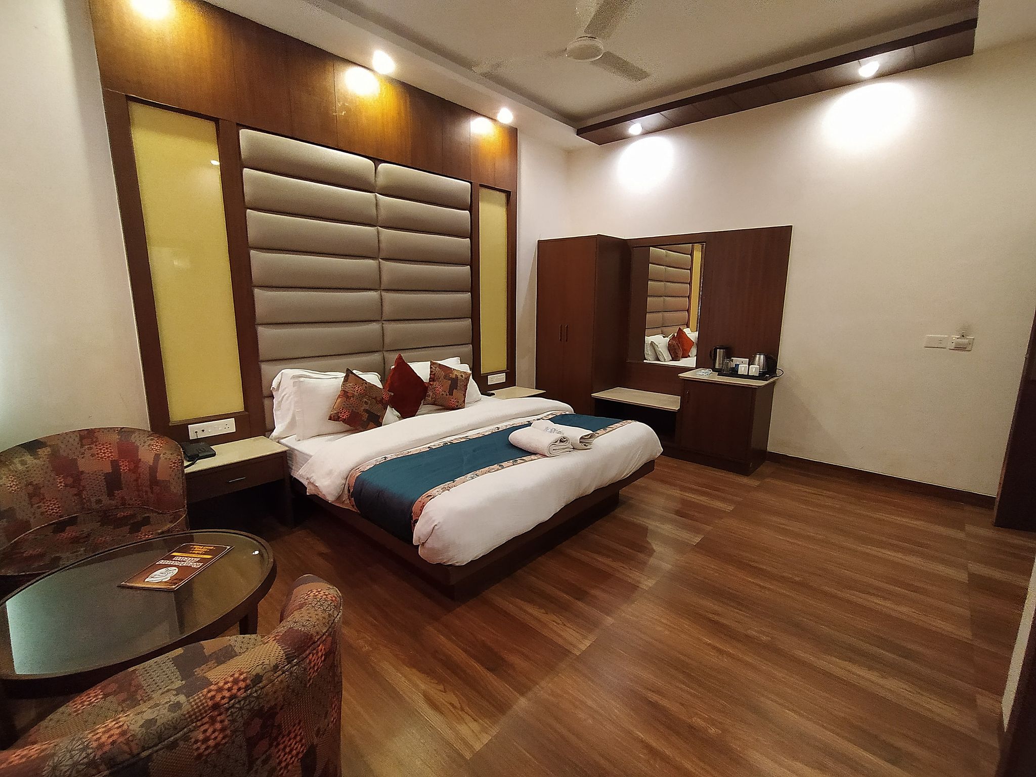 Premium Room