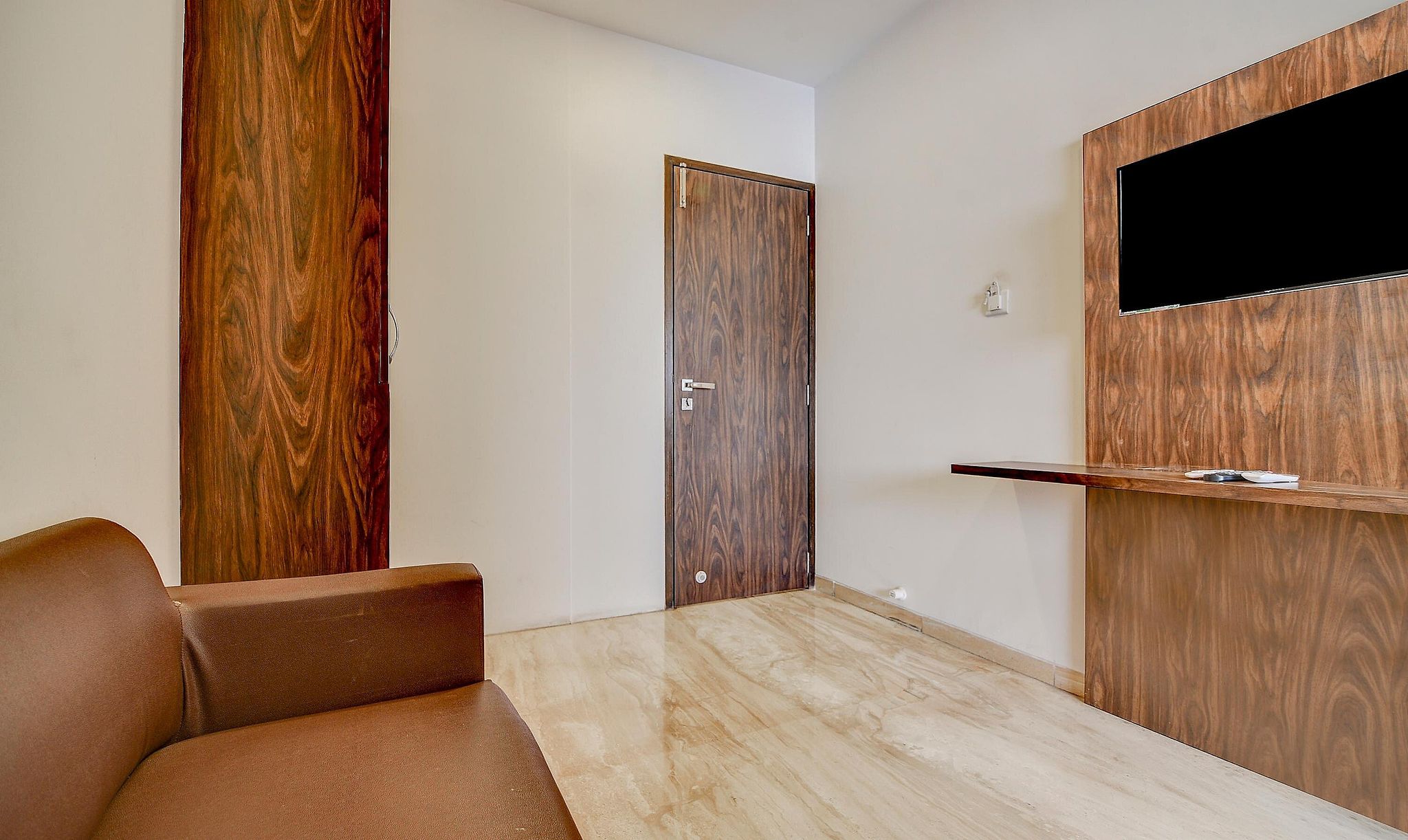 Treebo Kuval Inn Standard Double Room 7