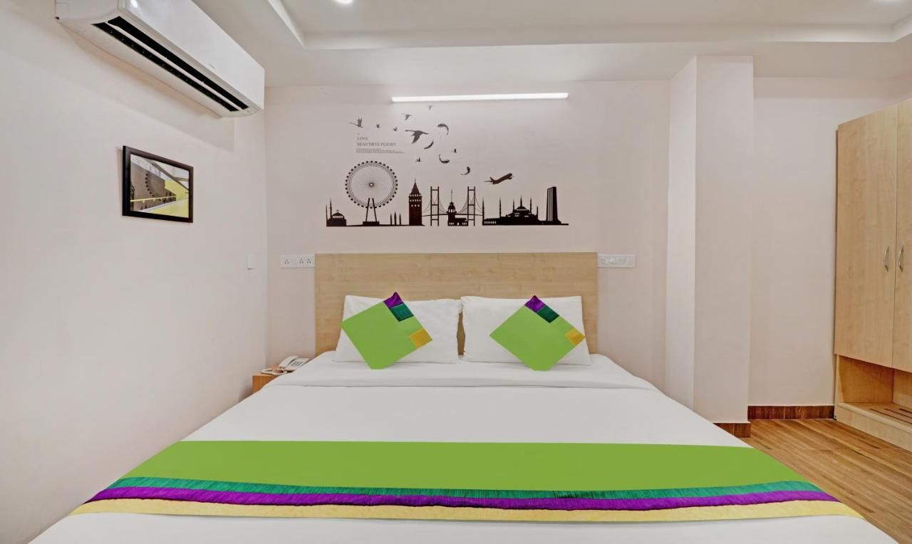 undefined Hotel De Alphabet 8