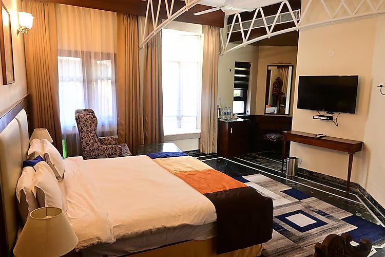 Premium Room