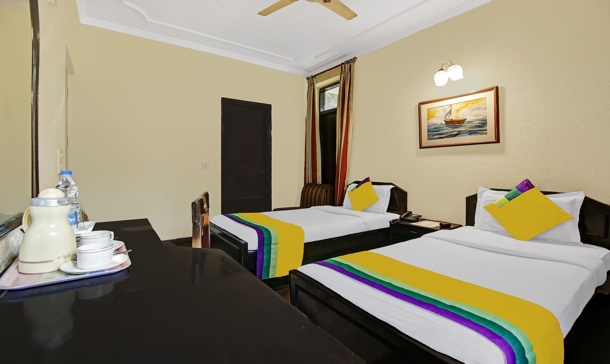 Itsy Hotels Arien International Standard Double Room 21