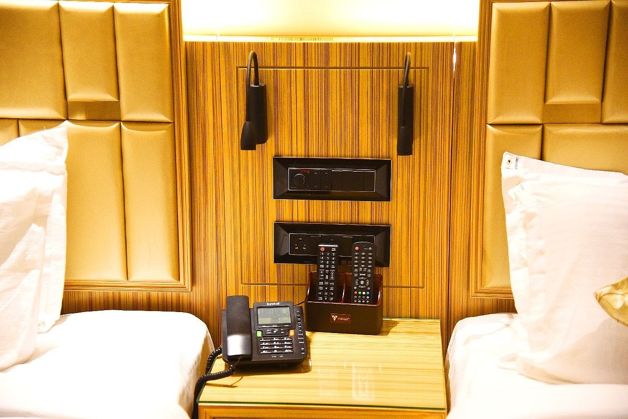 Mango Hotel Vijaywada Comfort Room 7