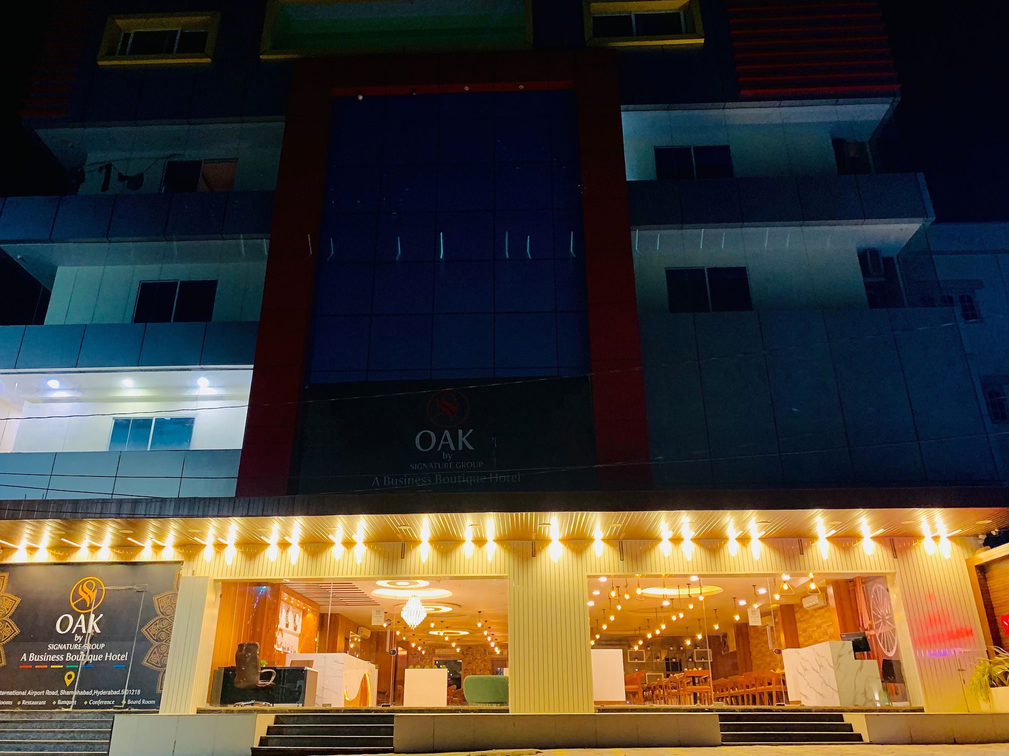 undefined Hotel Signature Airport Zone 7