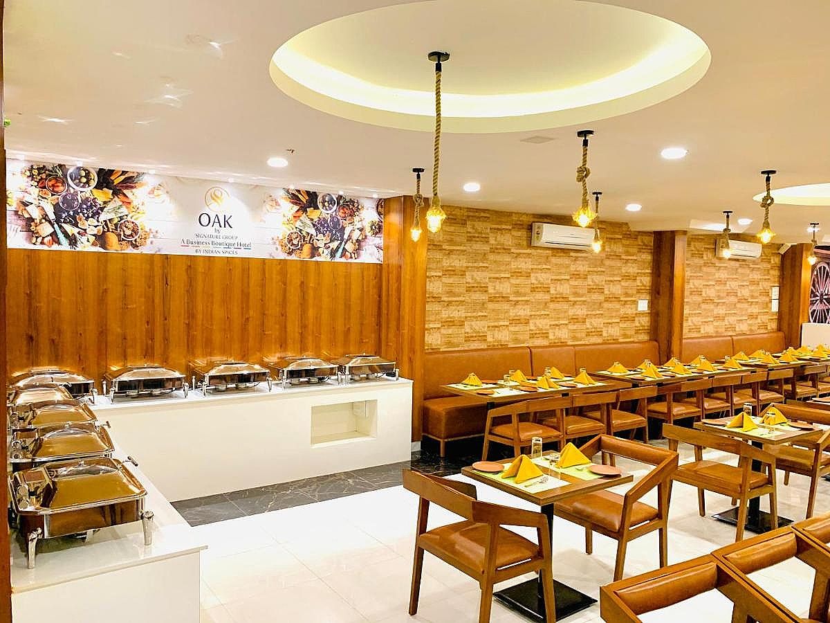 undefined Hotel Signature Airport Zone 10