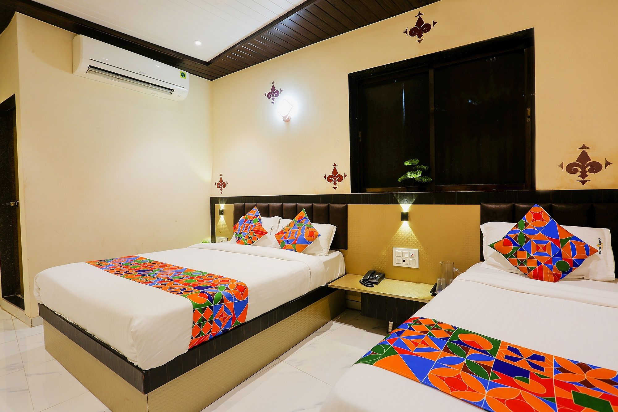 FabHotel Prime Land Deluxe Room 3