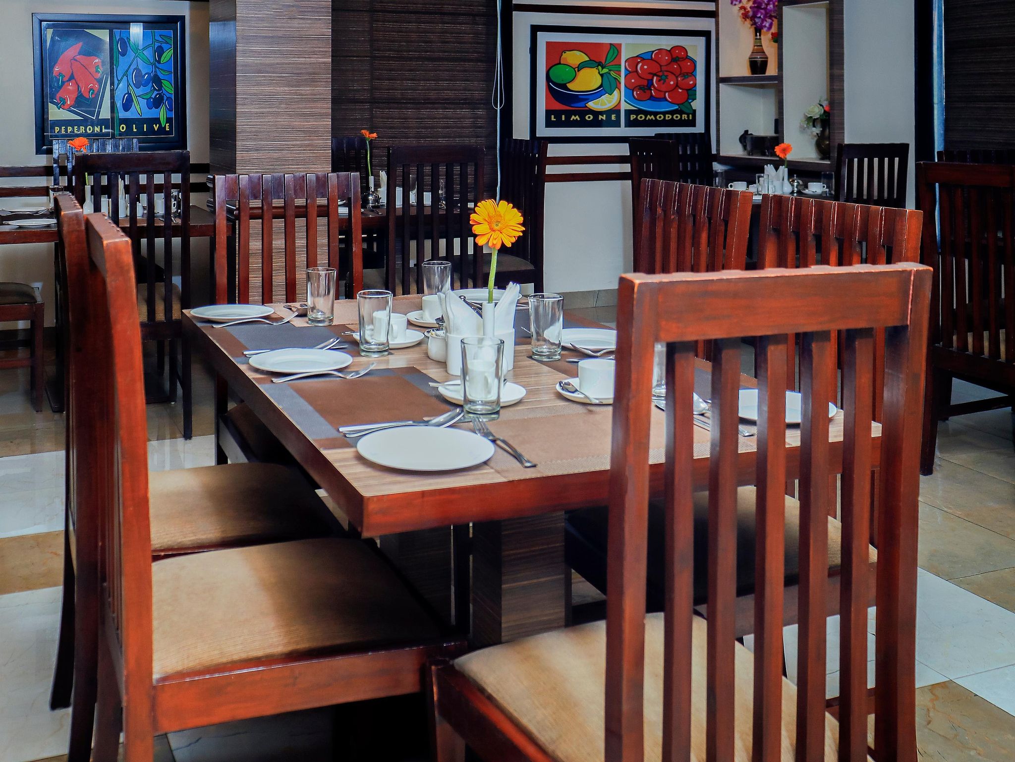 Food & Dining