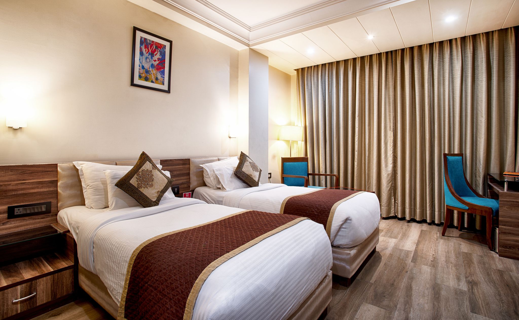 Spree Hotel Jaipur Deluxe Room Twin Bed 7