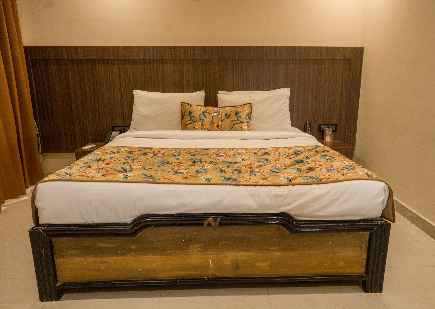 Summit Green Lake Tea Resort, Kaziranga Premium Room with  Balcony 5