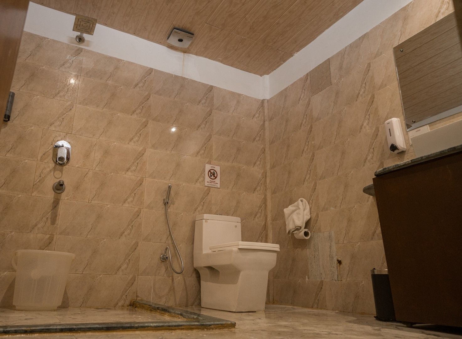 Summit Green Lake Tea Resort, Kaziranga Premium Room with  Balcony 9