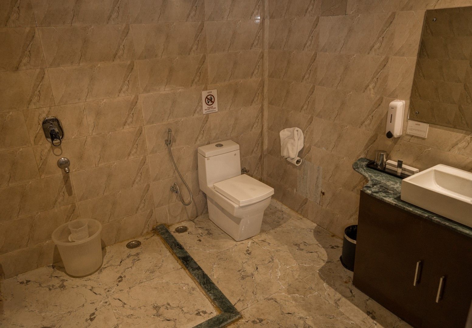 Summit Green Lake Tea Resort, Kaziranga Premium Room with  Balcony 10