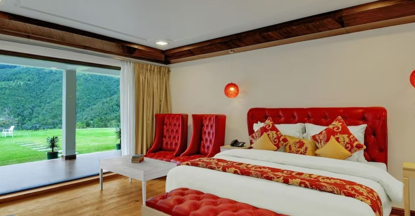 DYO-The Organic Village Resort Luxury Room 2