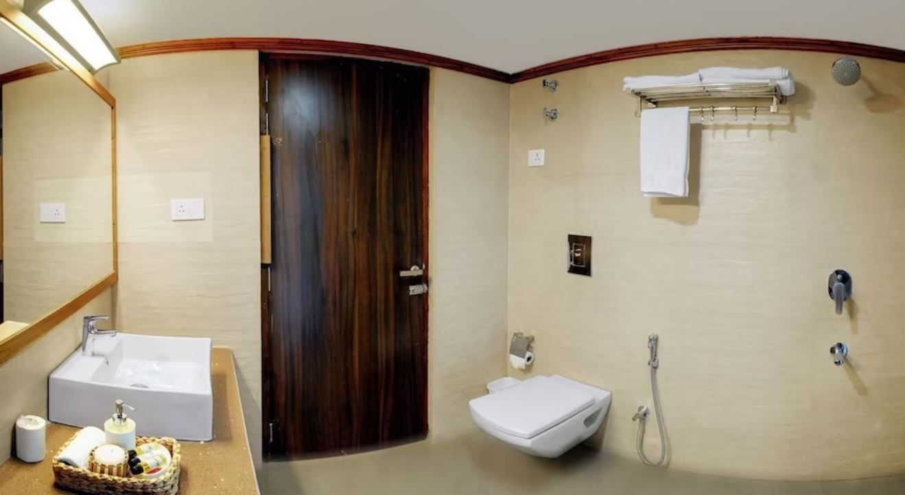 DYO-The Organic Village Resort Luxury Room 3