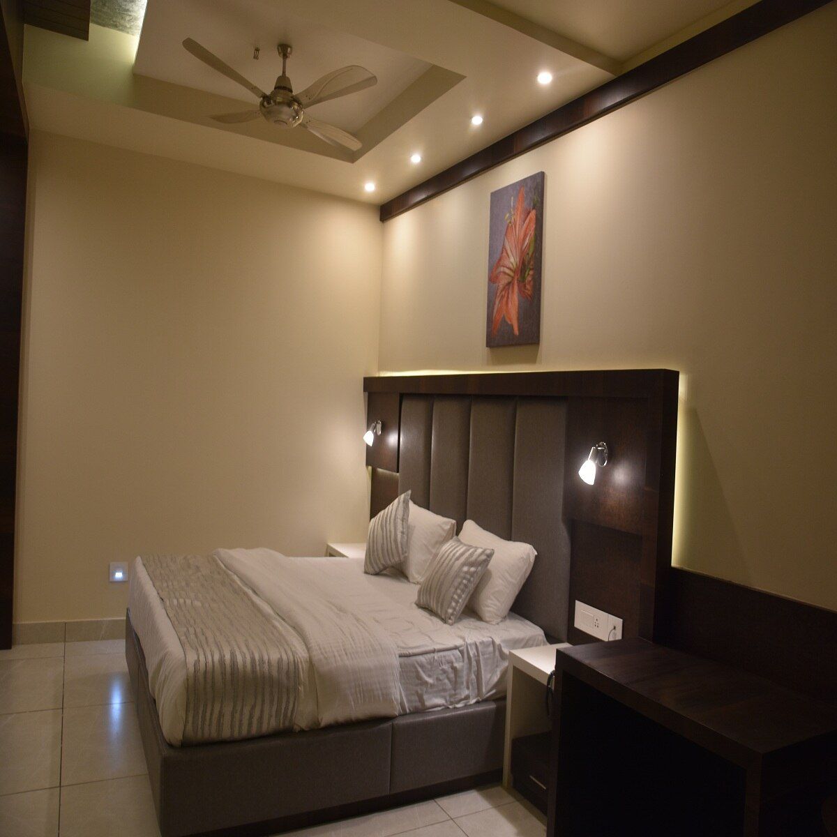 Hotel Shanti Vilas Executive Suite Room 2