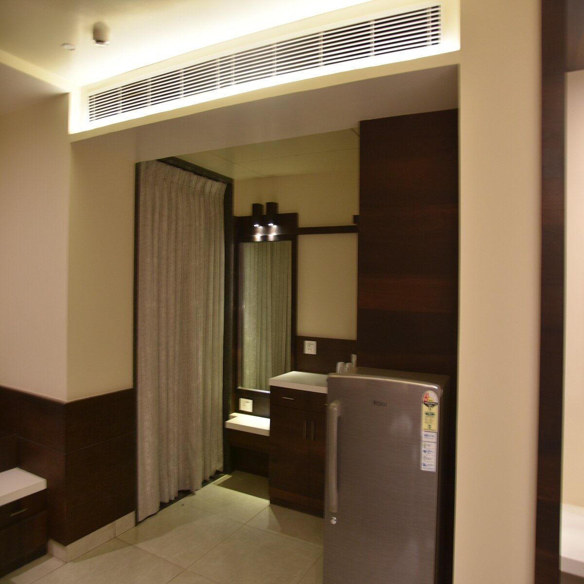 Hotel Shanti Vilas Executive Suite Room 5