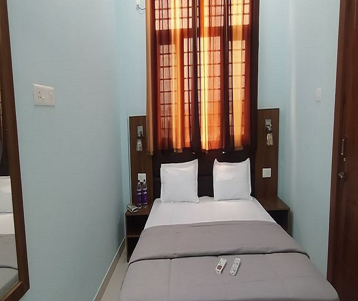 Comfort Inn Homestay Standard Room 4