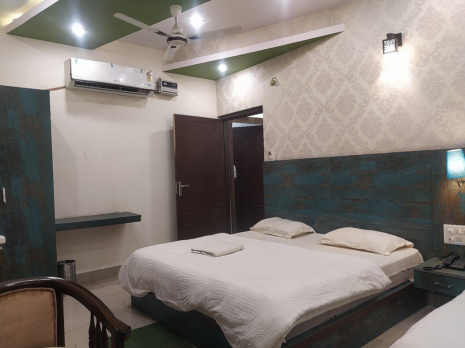 undefined Hotel Geeta Residency 4