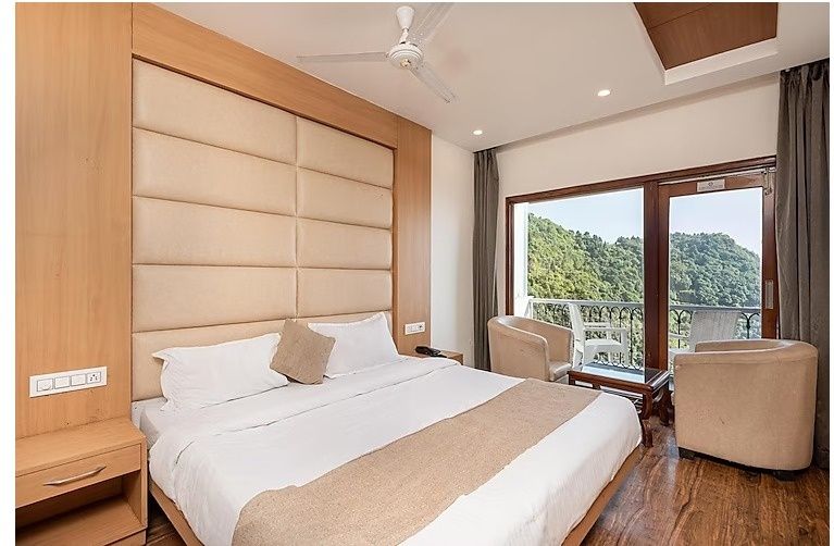 Shining Hills by Lawrence Hotels