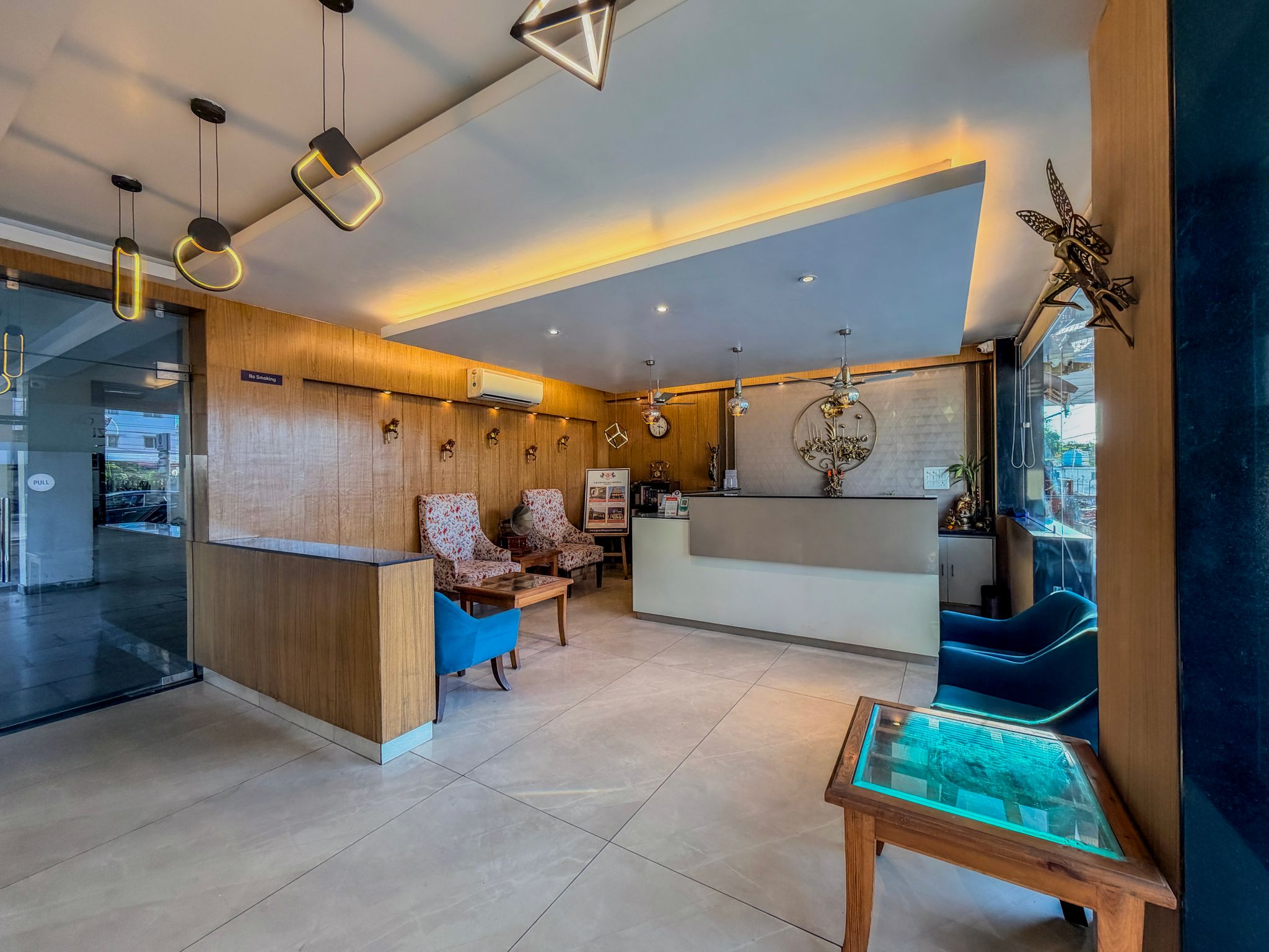 undefined Zip By Spree Hotels Grand Legacy Prime 10