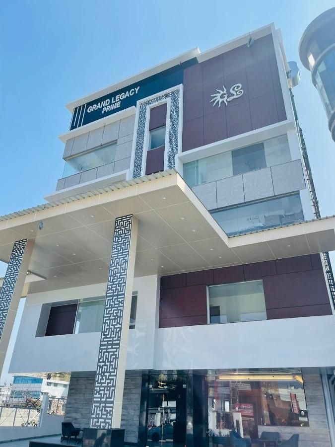 undefined Zip By Spree Hotels Grand Legacy Prime 6