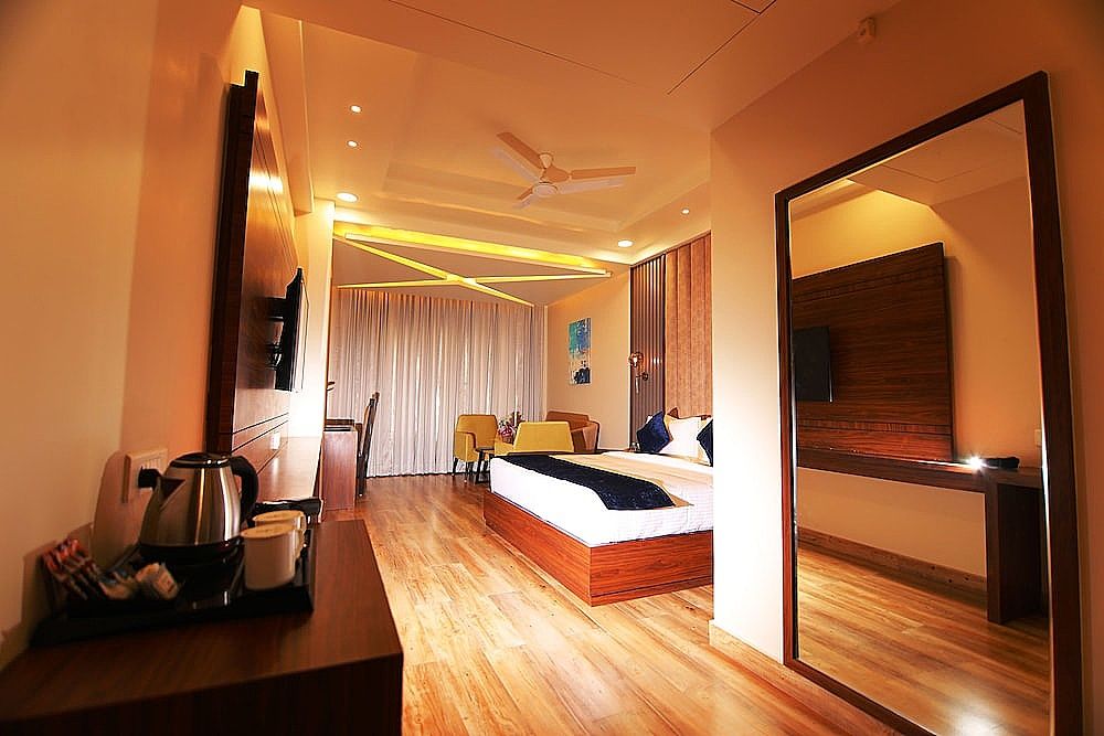 The Forest Hill Superior Room with Forest view 2