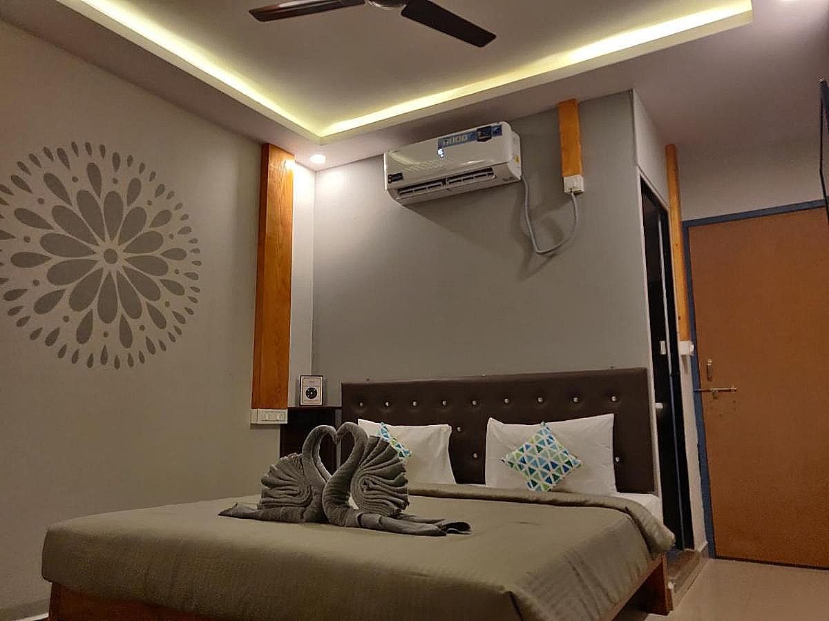 undefined Artisan Resort & Cafe 9