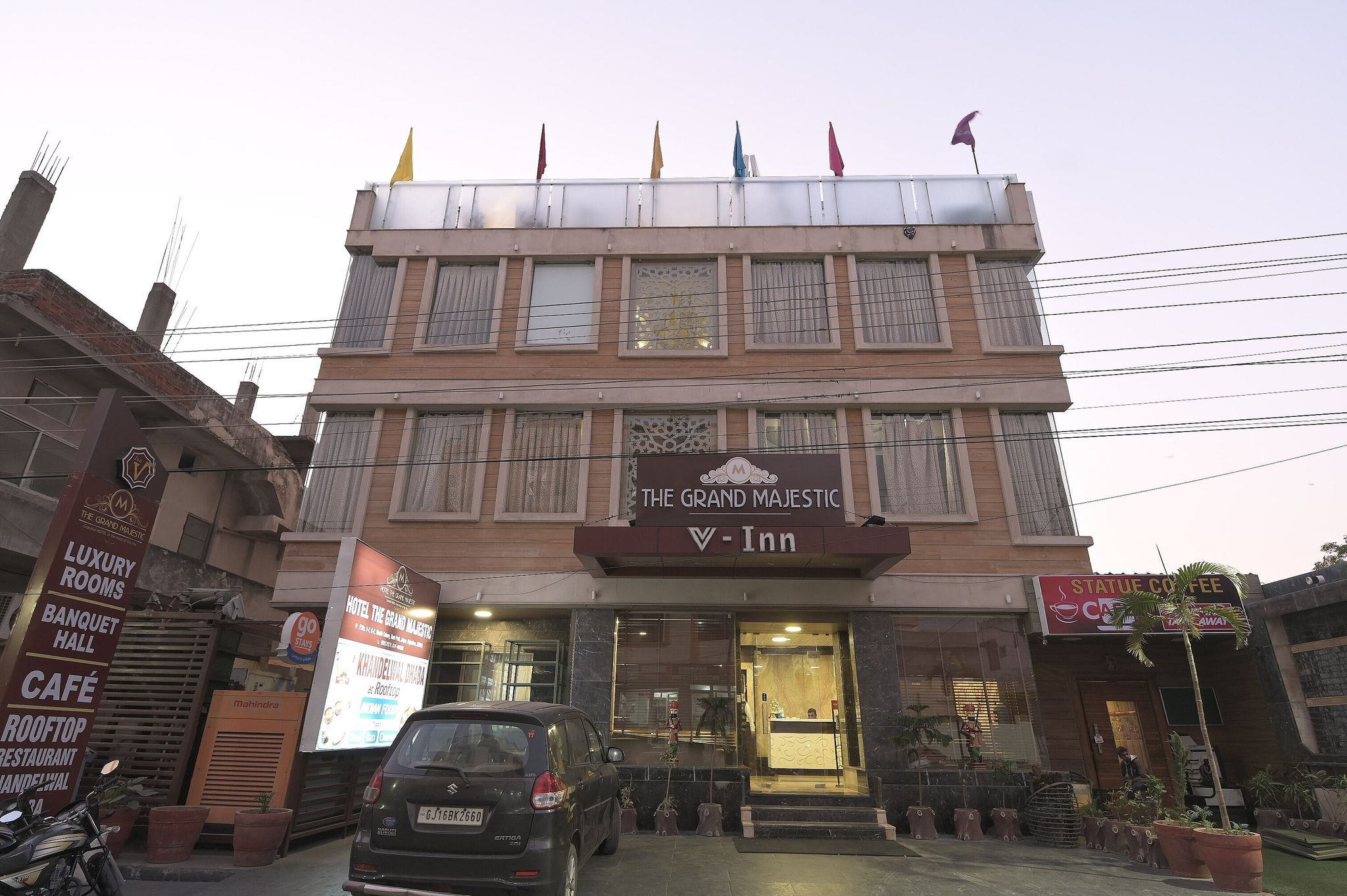 Hotel Grand Majestic