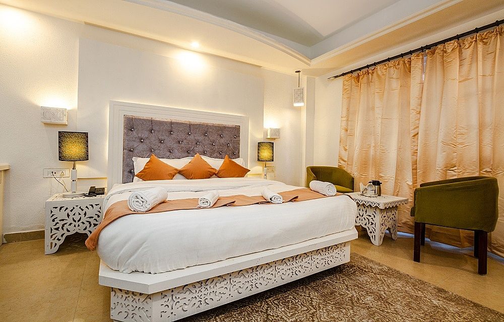 Luxury Room With Mountain View