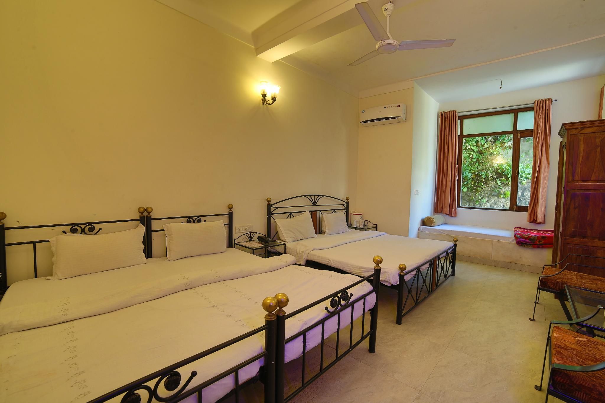 Penta Plus King Room