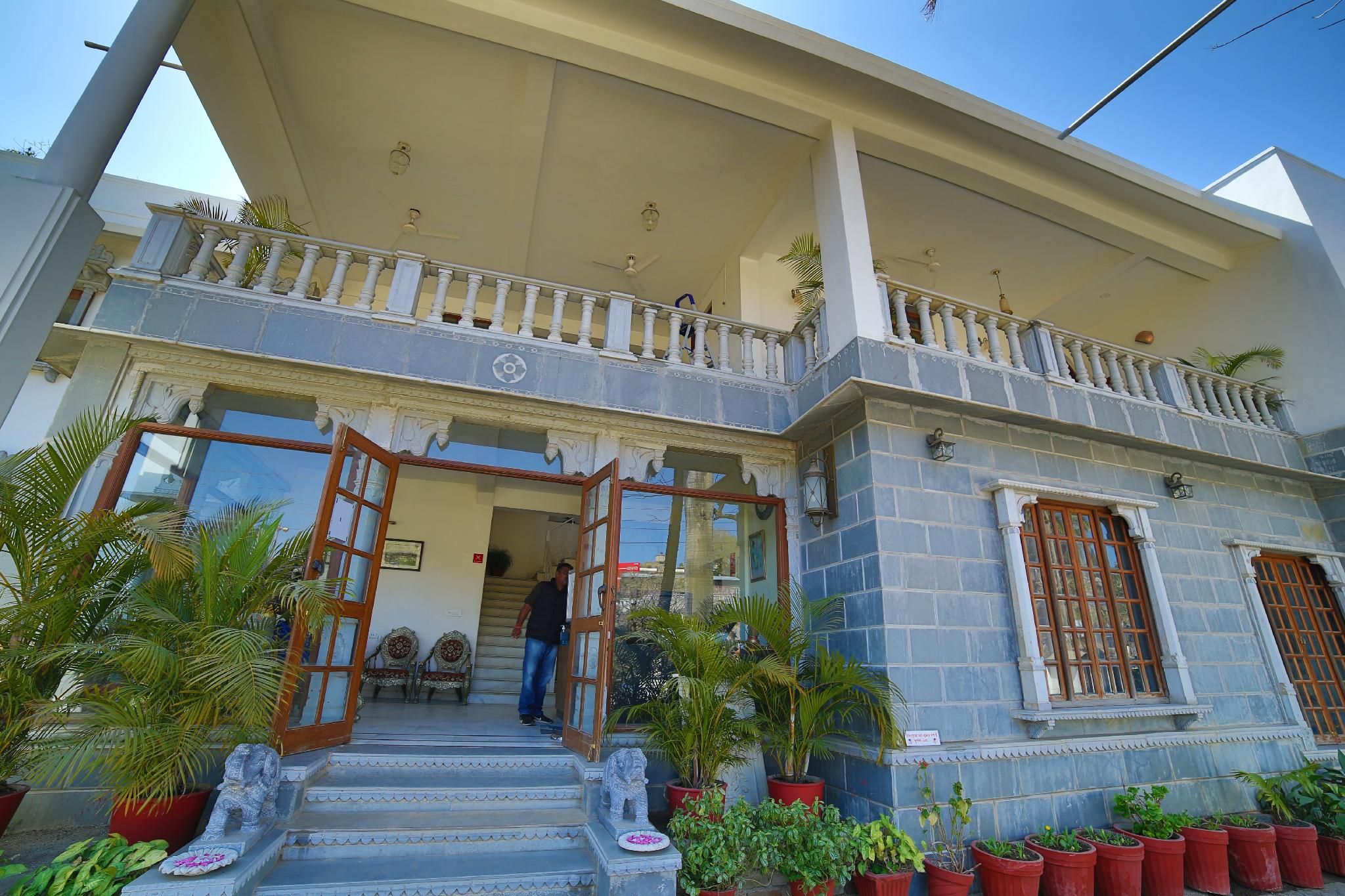 undefined Hotel Gorbandh 7