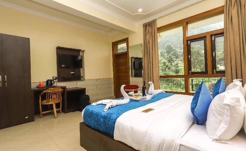 Superior Room with Balcony