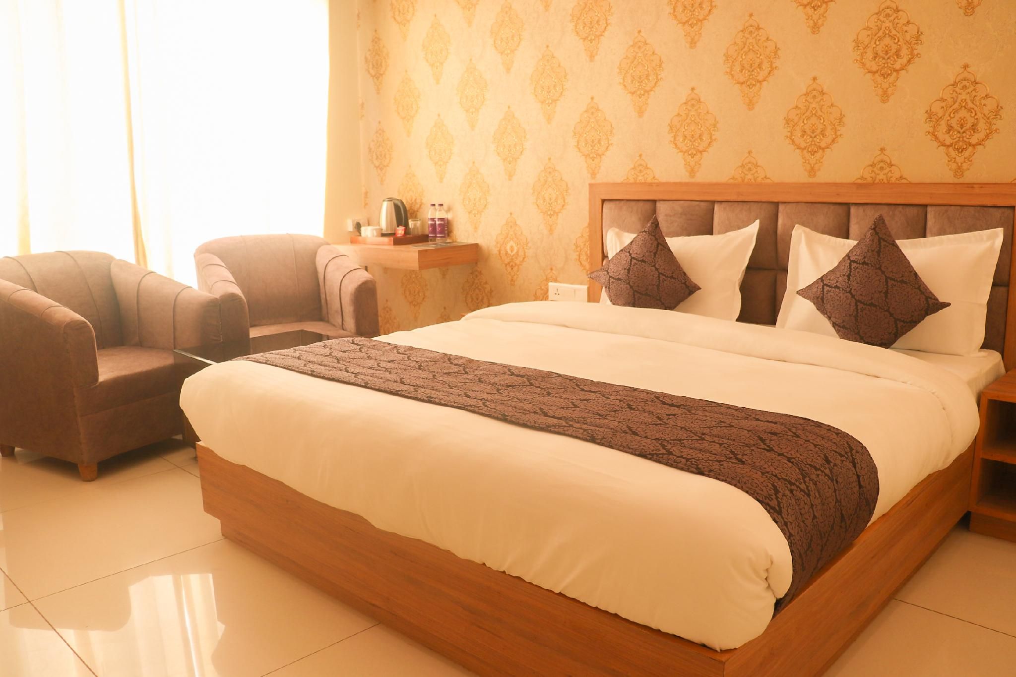 Hotel Royal Palm Deluxe Room 4