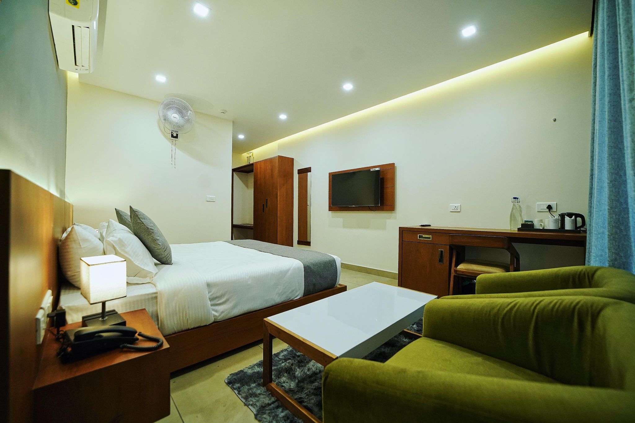 Jungle Bay Resort and Spa Pavilion Room