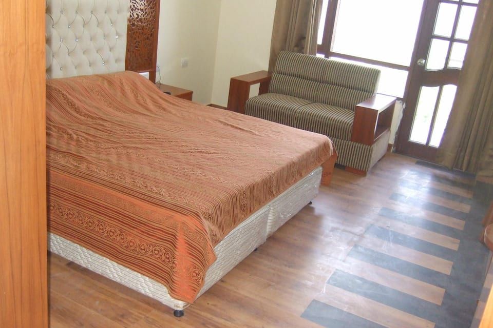 Premium Triple Room