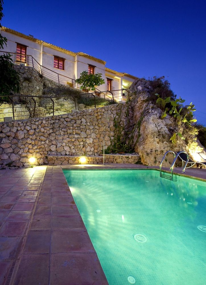 Hospedería Bajo el Cejo