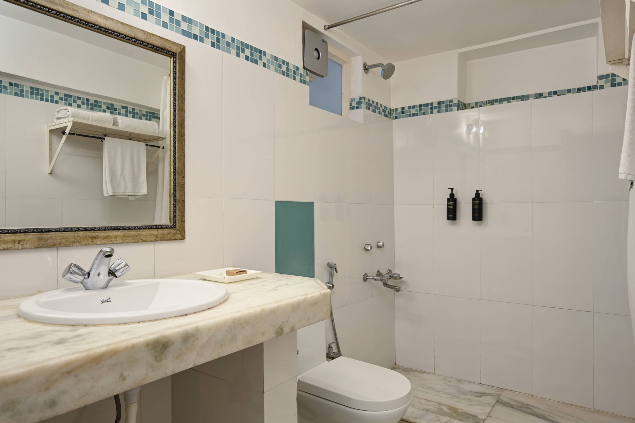 Double Room with Lake View