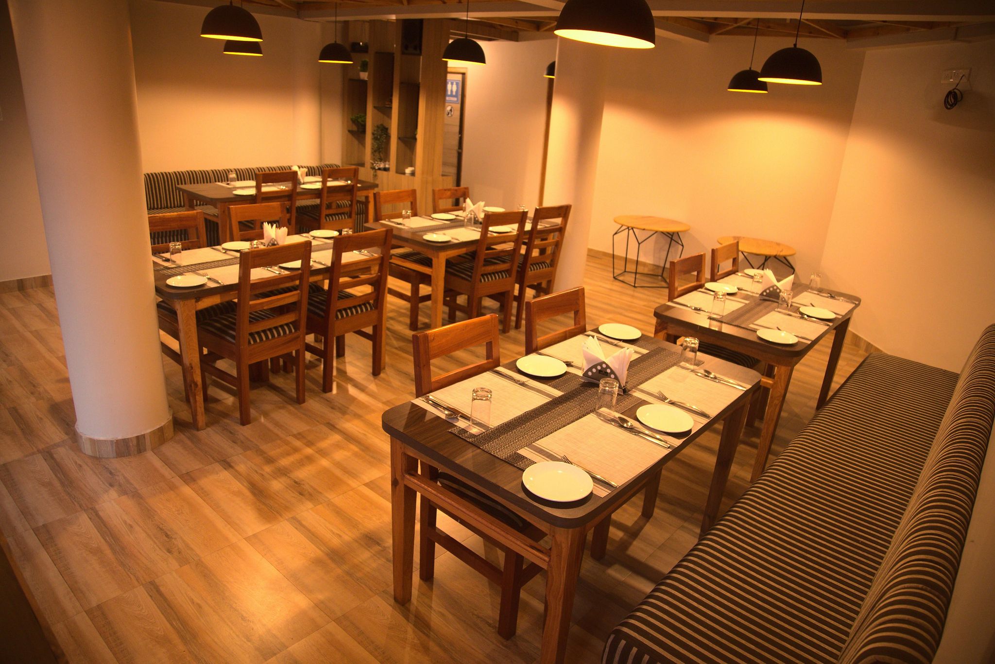 Food & Dining