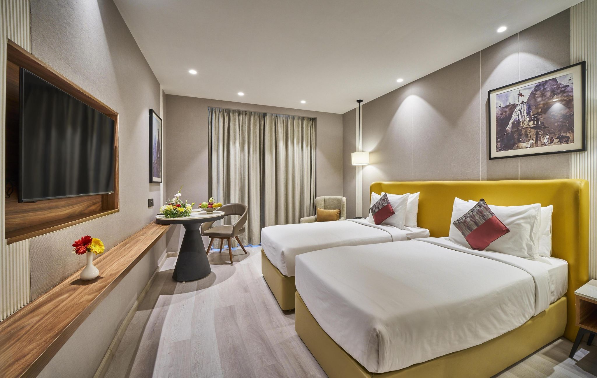 HHI Varanasi Deluxe Room 3