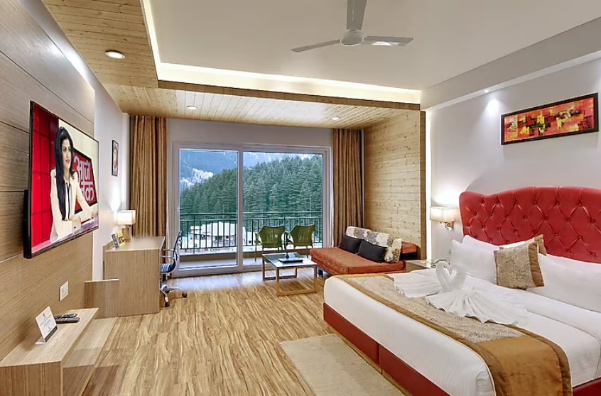 Family Room with balcony
