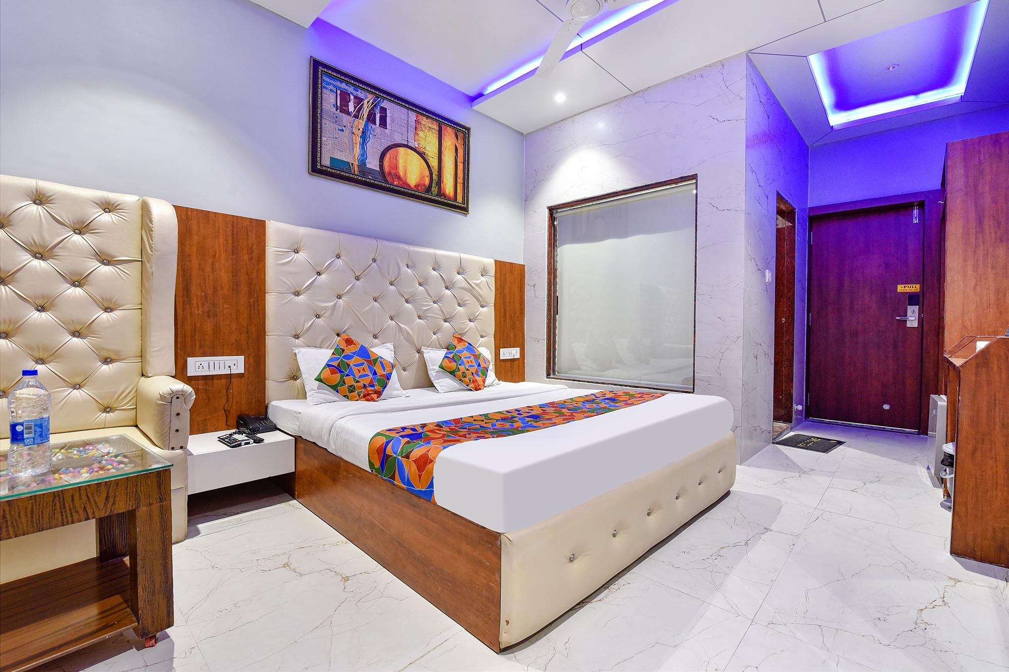 Hotel Maya Palace Deluxe Room 4