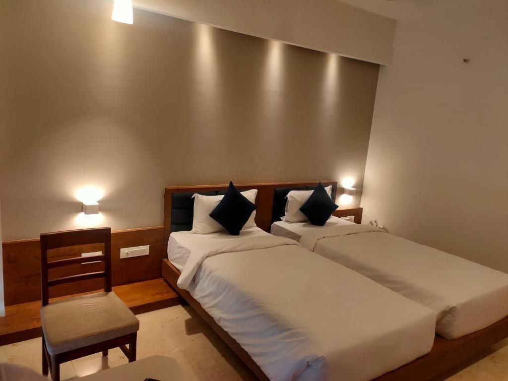 VITS The Somnath Gateway Executive Twin Room 5