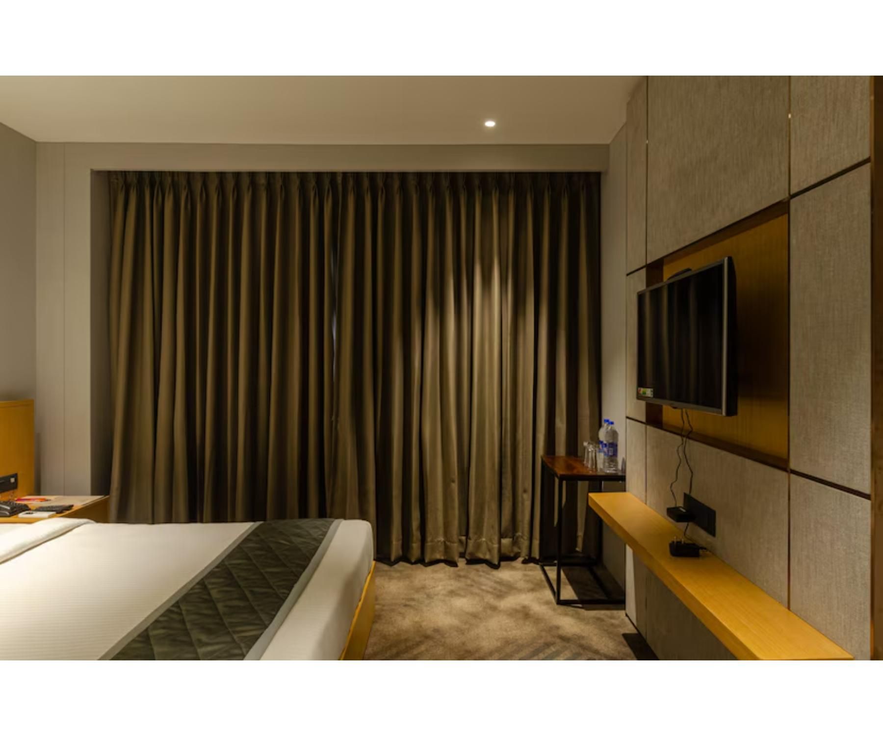 The Amore Surat Super Deluxe Room 5