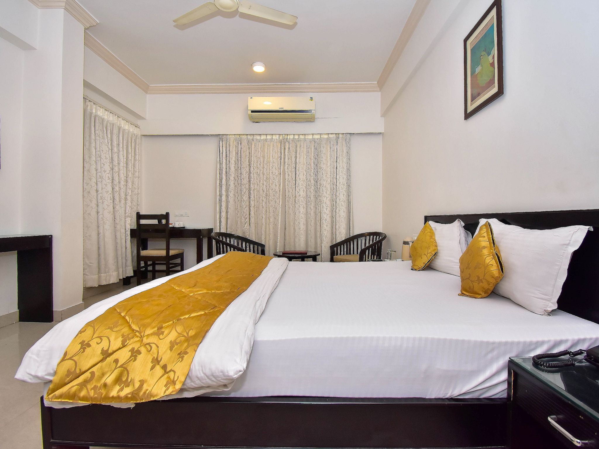 Mukund Villas - Urban Boutique Resort Deluxe Room 4