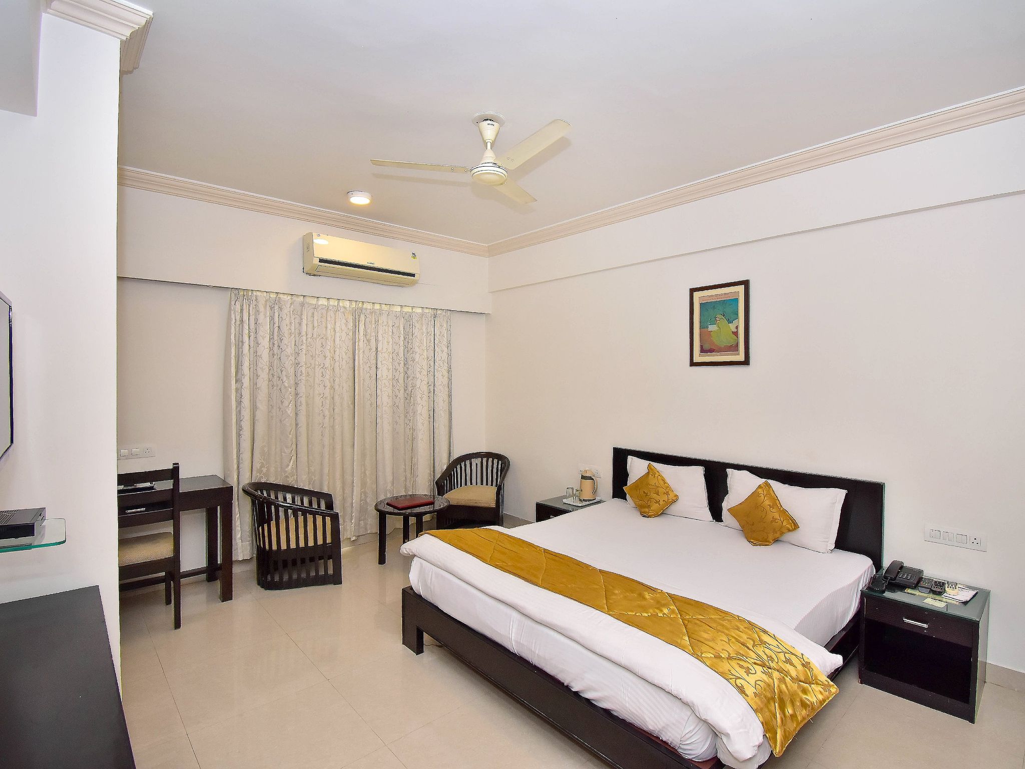Mukund Villas - Urban Boutique Resort Deluxe Room 6
