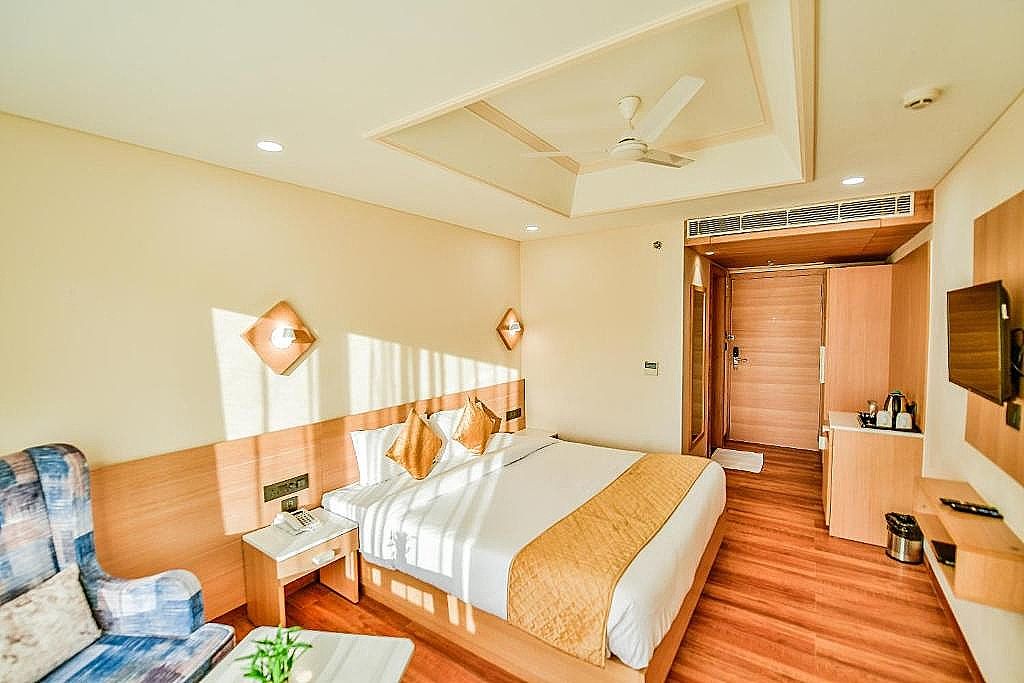Hotel Palash Regency Deluxe Double Room 3