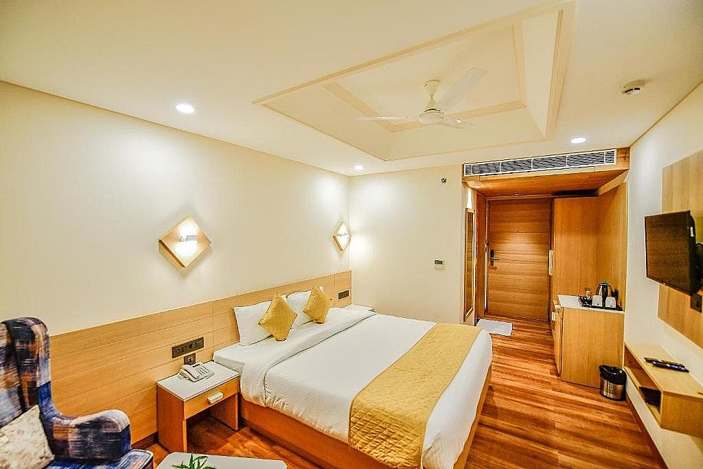 Hotel Palash Regency Deluxe Double Room 2