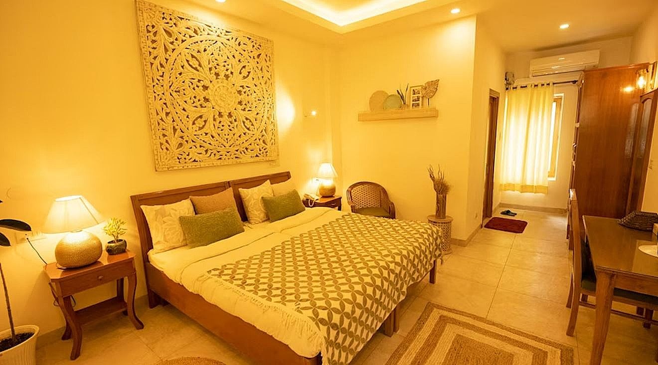 Deluxe Double Room with Pulse Diagnosis and Ayurvedic Short Treatment