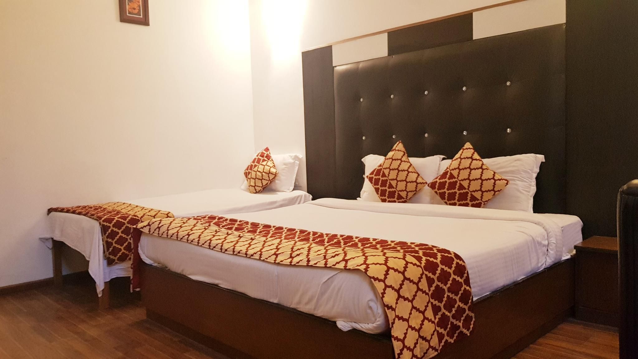 Triple Room with Balcony