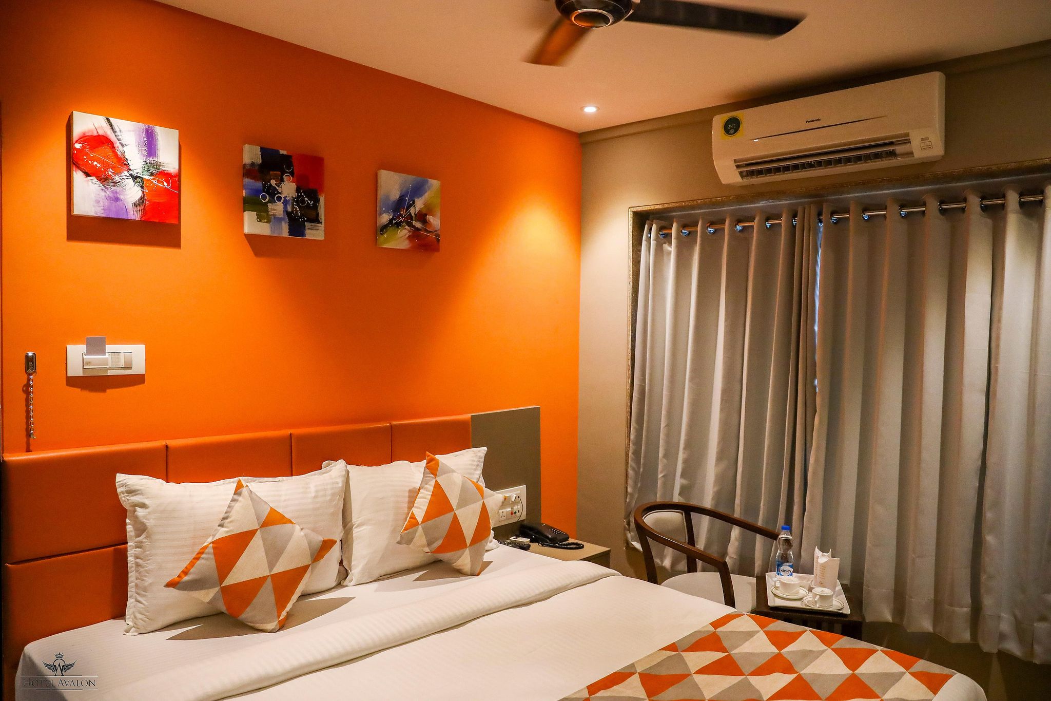 undefined Hotel Avalon 8
