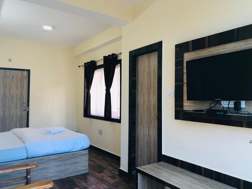 Bashera Hotel Non Balcony Deluxe Room 4