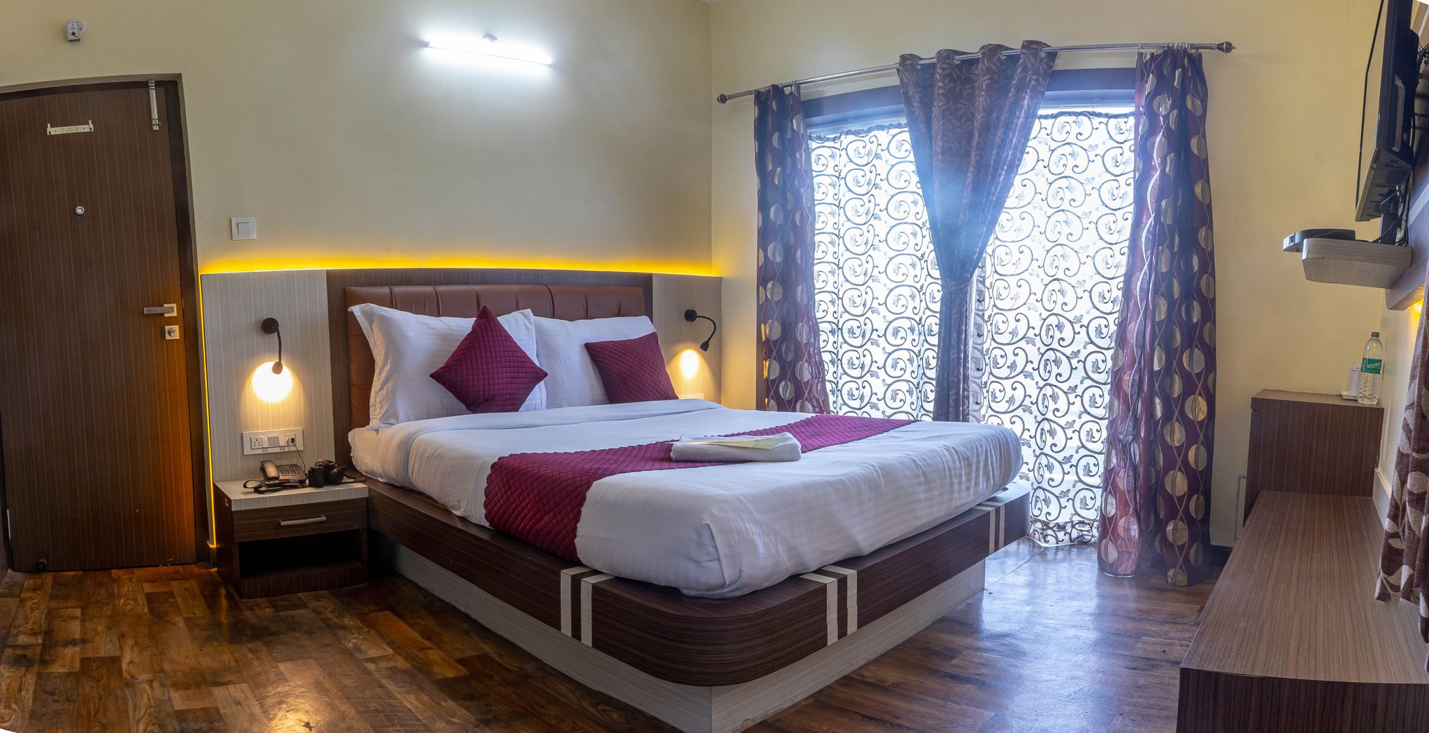 Bashera Hotel Balcony Deluxe Room